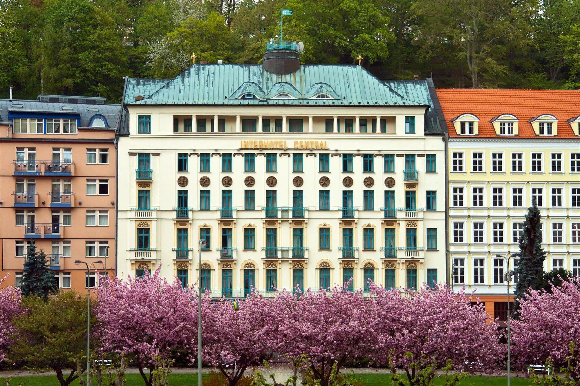 Interhotel Central Karlovy Vary Extérieur photo